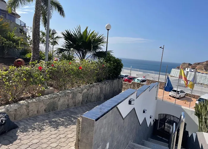 Sunny Seaview Modern - Pool And Access شقة