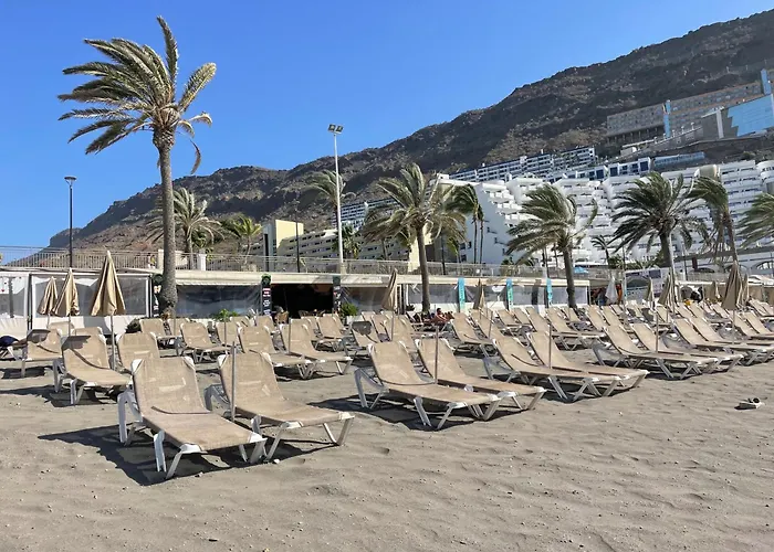 Sunny Seaview Modern - Pool And Access